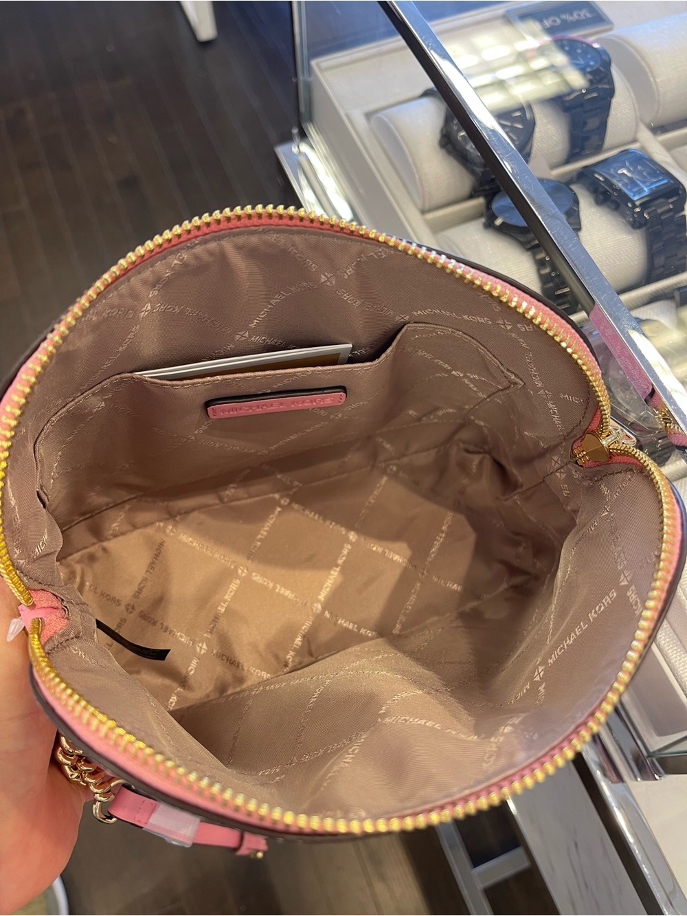 MICHAEL KORS JST Md Dome Color-Block Signature Logo Crossbody
Carnation MULT
NWT - Picture 8 of 16